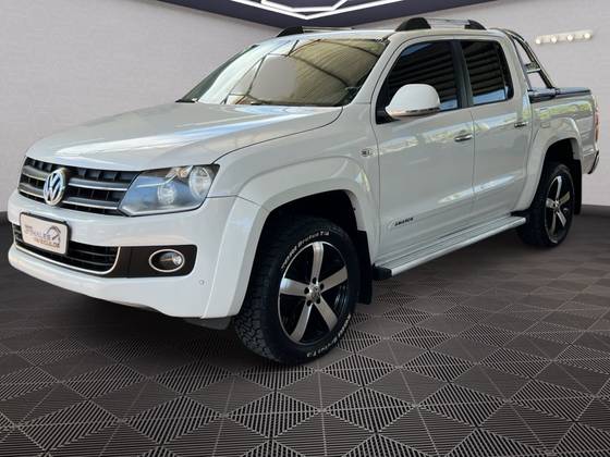 VOLKSWAGEN AMAROK 2.0 HIGHLINE 4X4 CD 16V TURBO INTERCOOLER DIESEL 4P AUTOMÁTICO